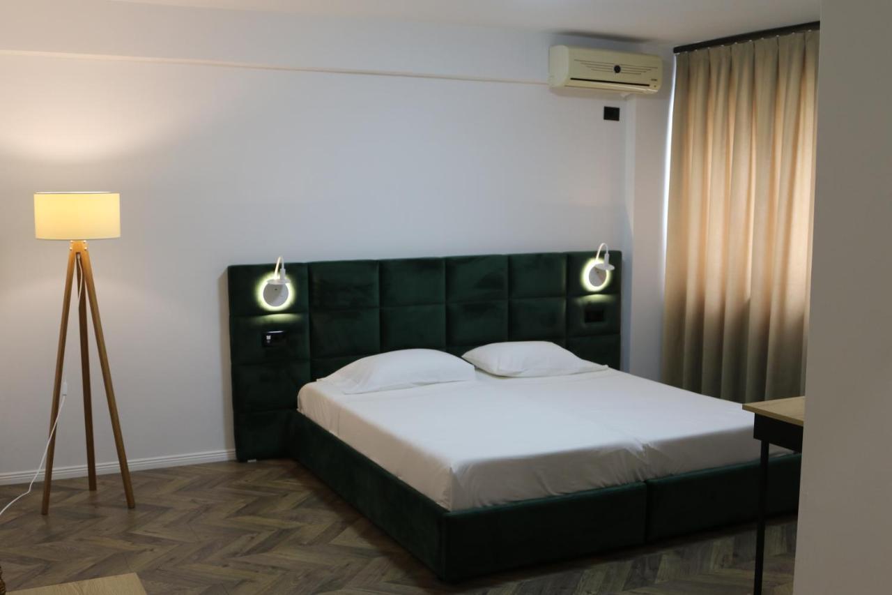 Lido 3* Durres