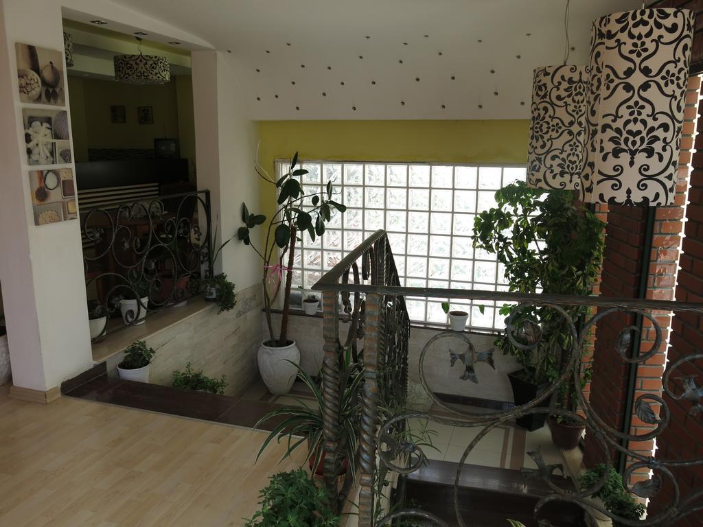 Lido Hotel 3*