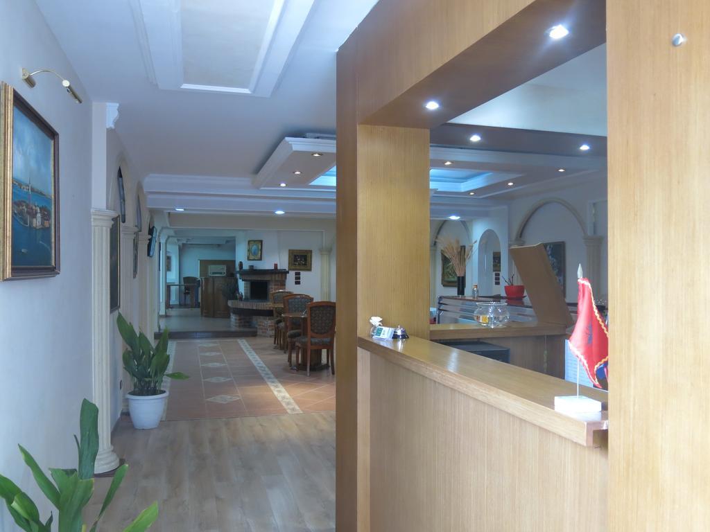 Lido Hotel 3*